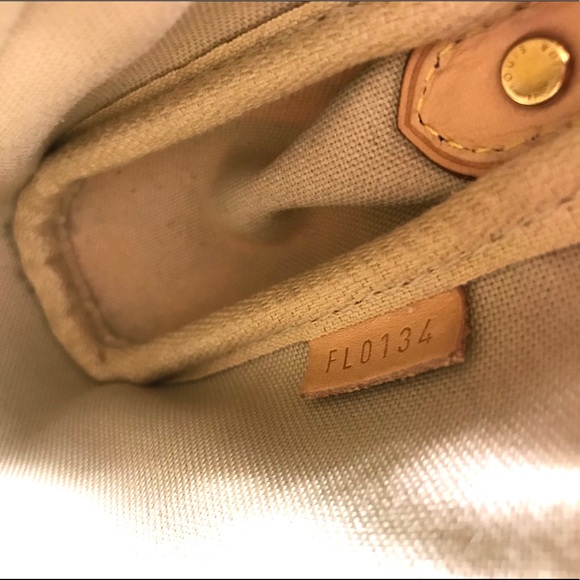 🦄FAVORITE🦄 crossbody Louis Vuitton azur - Picture 8 of 16